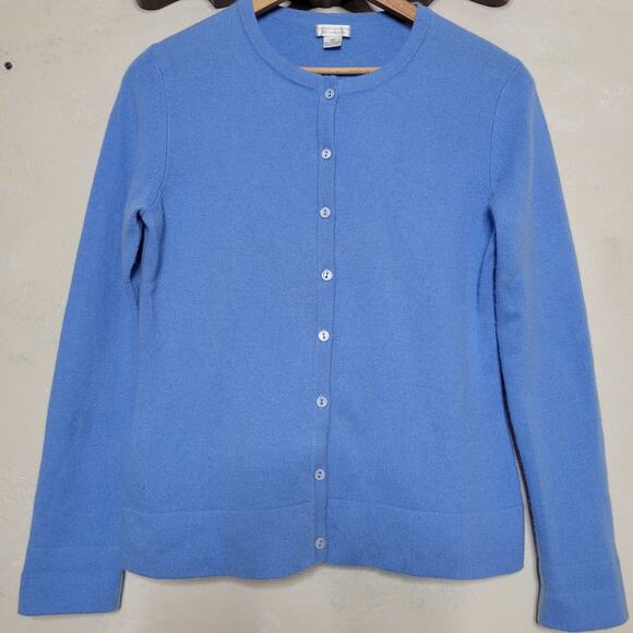 Investments Fine Cashmere Cornflower Blue Round Neck Full Button Cardigan✨️M - Picture 5 of 16